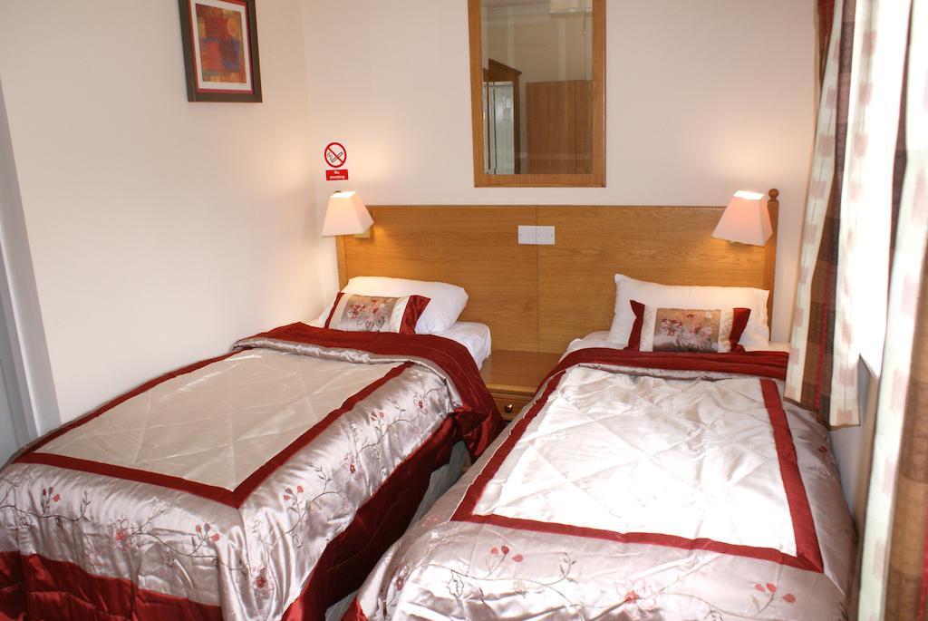The Hawkenbury Bed and Breakfast Staplehurst Rum bild